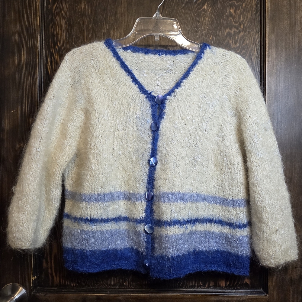Vntg 70's/80's Hand Knitted Cozy Cream & Blue Fuzzy Button-Up Cardigan Sweater